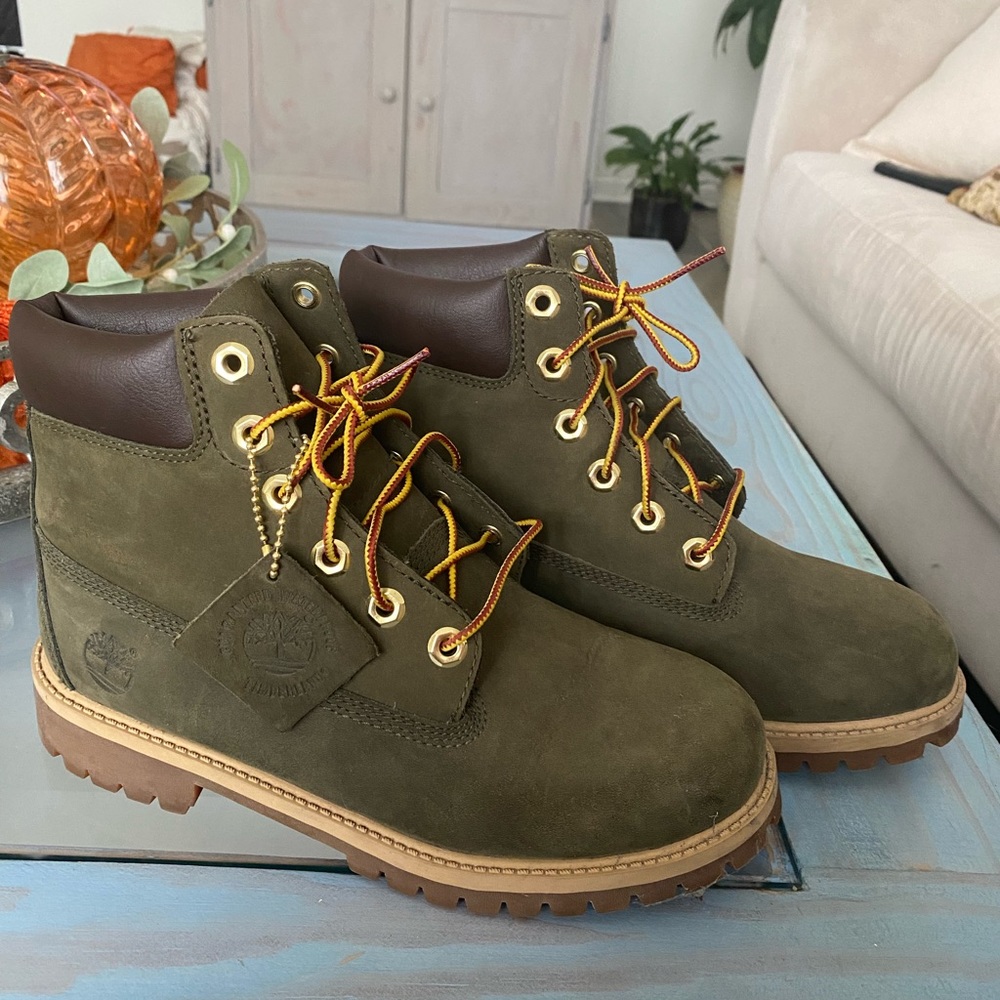 Kids olive timberland